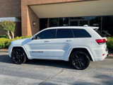 Used 2021 Jeep Grand Cherokee Laredo X image 3