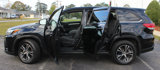 Used 2019 Toyota Highlander LE image 3