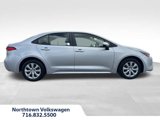 Used 2022 Toyota Corolla LE image 2