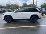 New 2025 Jeep Grand Cherokee Altitude image 4