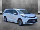Used 2022 Toyota Sienna LE image 3