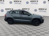 Used 2022 Volkswagen Taos S image 2