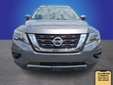 Used 2019 Nissan Pathfinder S image 2