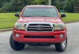 Used 2010 Toyota Tacoma w/ SR5 Package image 6