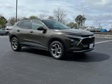 Used 2024 Chevrolet Trax LT image 2