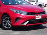Used 2023 Kia Forte LXS image 2