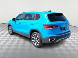 Certified 2024 Volkswagen Taos SE image 5