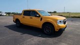 Used 2022 Ford Maverick XLT image 2