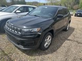 Used 2023 Jeep Compass Sport image 2