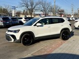 New 2025 Volkswagen Taos SE image 3