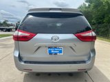 Used 2015 Toyota Sienna XLE image 4