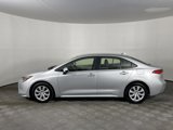 Used 2022 Toyota Corolla LE image 3