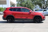 Used 2022 Volkswagen Taos SE image 4