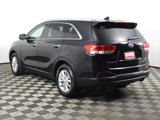 Used 2016 Kia Sorento LX w/ LX Convenience Package image 3