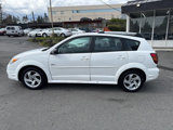 Used 2007 Pontiac Vibe w/ Preferred Package image 2