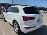 Used 2019 Audi Q5 2.0T Premium w/ Convenience Package image 3