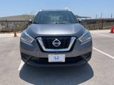 Used 2019 Nissan Kicks SV image 2