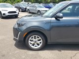 Used 2023 Kia Soul LX w/ LX Technology Package image 2