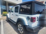 Used 2018 Jeep Wrangler Unlimited Sahara image 2