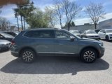 Used 2021 Volkswagen Tiguan SE image 2