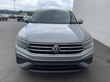Used 2024 Volkswagen Tiguan SE image 3