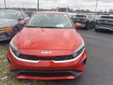 Used 2022 Kia Forte LXS w/ LXS Technology Package image 4