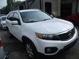 Used 2011 Kia Sorento LX w/ Convenience Pkg image 2