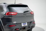 Used 2016 Jeep Cherokee Trailhawk image 4