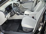 Certified 2023 Volkswagen Jetta SE image 3