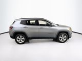 Used 2018 Jeep Compass Latitude image 4