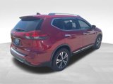 Used 2017 Nissan Rogue SL image 4