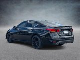 Used 2022 Nissan Altima 2.5 SR w/ Midnight Edition Package image 4