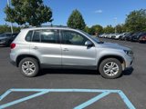 Used 2015 Volkswagen Tiguan S image 4