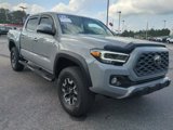 Used 2020 Toyota Tacoma TRD Off-Road image 2