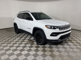 Used 2022 Jeep Compass Latitude image 2