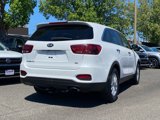 Used 2019 Kia Sorento LX image 3
