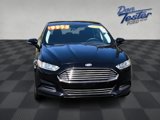 Used 2016 Ford Fusion SE image 2