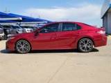 Used 2018 Toyota Camry L image 2