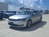 Used 2015 Volkswagen Passat 1.8T SE image 2