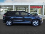 Used 2021 Ford Edge SE image 3
