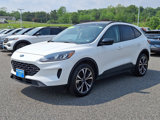 Used 2022 Ford Escape SE image 3