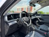 New 2025 Volkswagen Tiguan SE image 4
