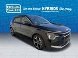 Used 2023 Kia Niro SX Touring image 4