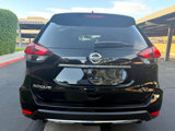 Used 2018 Nissan Rogue SV image 4