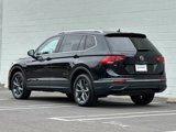 Used 2022 Volkswagen Tiguan SE image 3