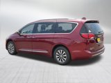 Used 2020 Chrysler Pacifica Touring-L Plus w/ Advanced Safetytec Group image 5