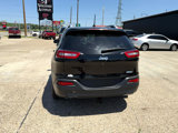 Used 2018 Jeep Cherokee Latitude image 3