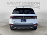 New 2025 Volkswagen Taos SE image 4