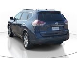 Used 2016 Nissan Rogue SV image 3