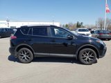 Used 2018 Toyota RAV4 SE image 4